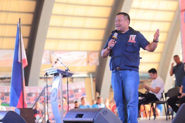Sen. JV Ejercito seeks to grant civil service eligibility to SK kagawads